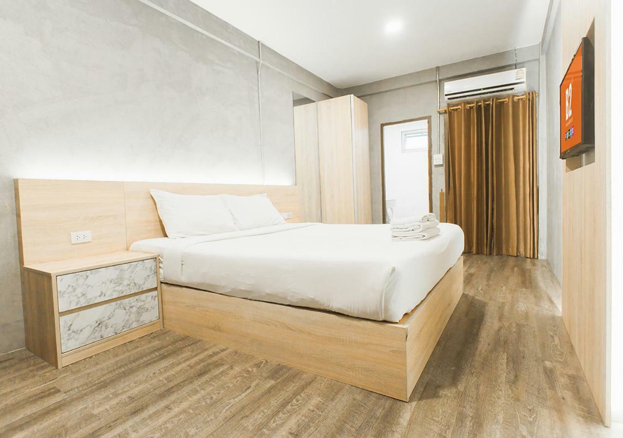 B2 Santitham Hotel Чиангмай Екстериор снимка