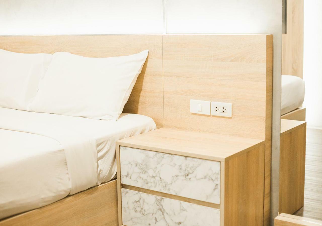B2 Santitham Hotel Чиангмай Екстериор снимка